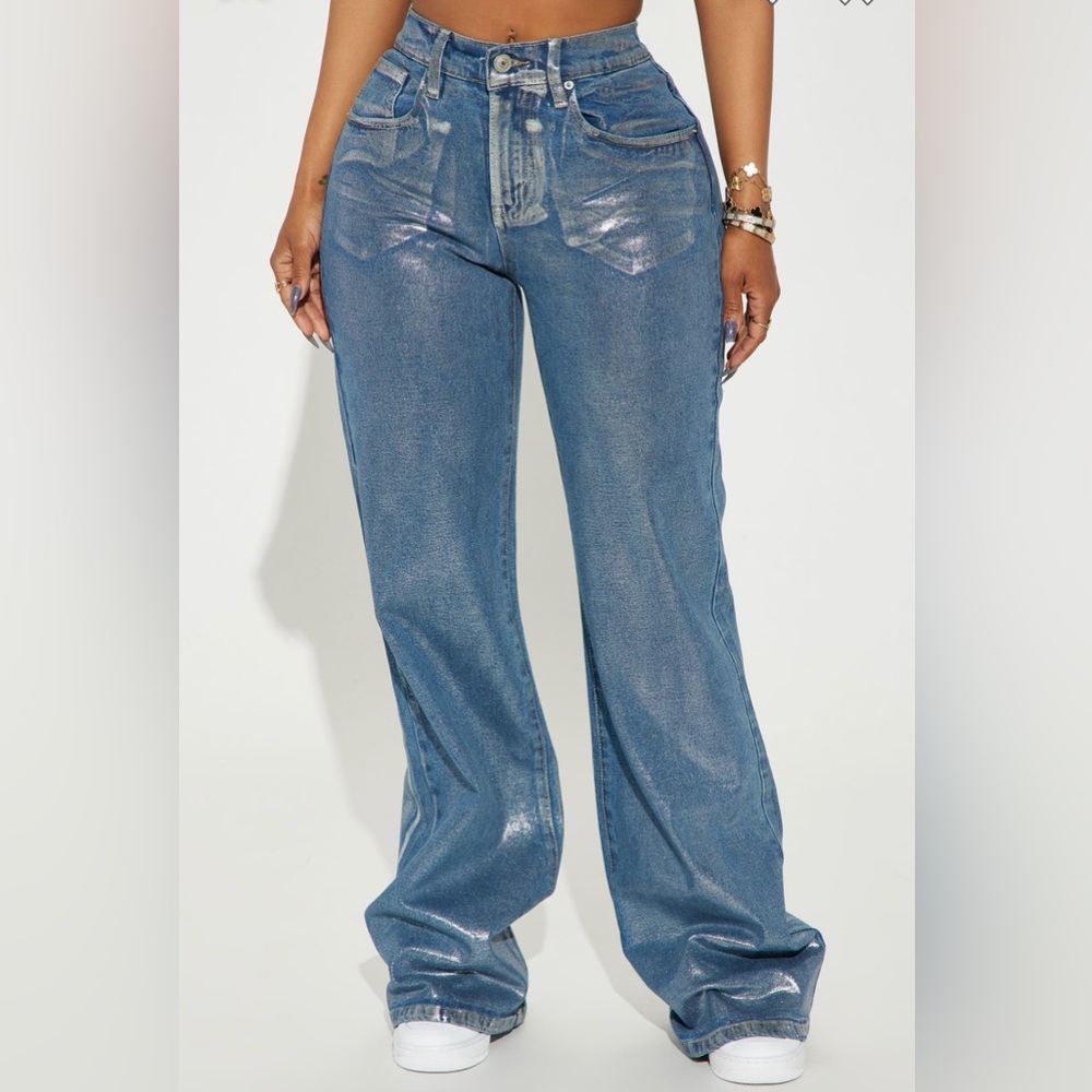 FASHION NOVA | Women’s Cold As Ice Foil Print Baggy Jeans - Silver NWT SIZE 7 - Picture 4 of 6